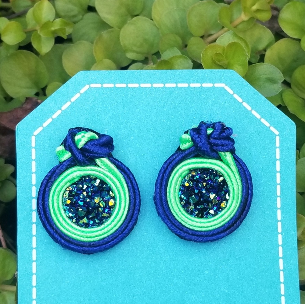 Handmade soutache earrings